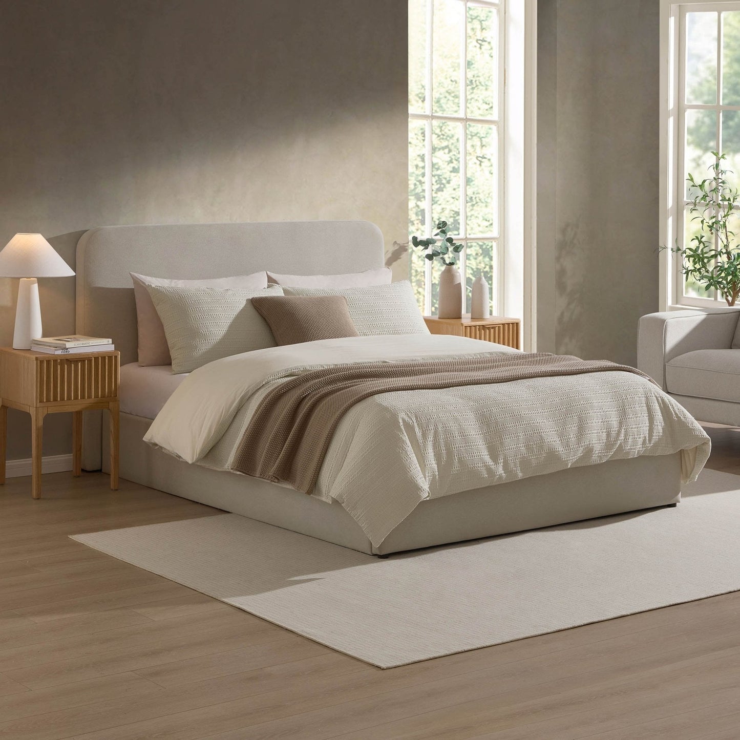 Lot of 7 x Dusk items grade-DOA Spares or repair RRP £2503.00