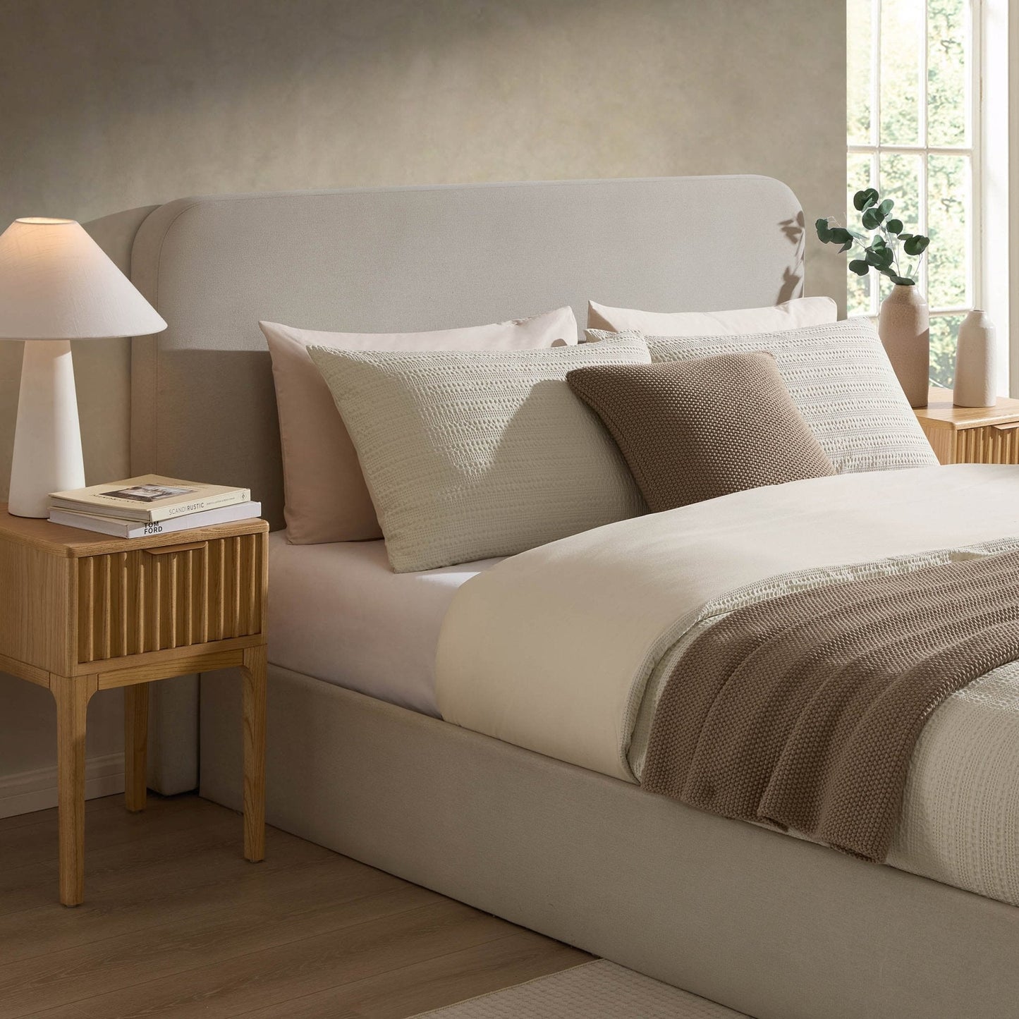 Lot of 7 x Dusk items grade-DOA Spares or repair RRP £2503.00