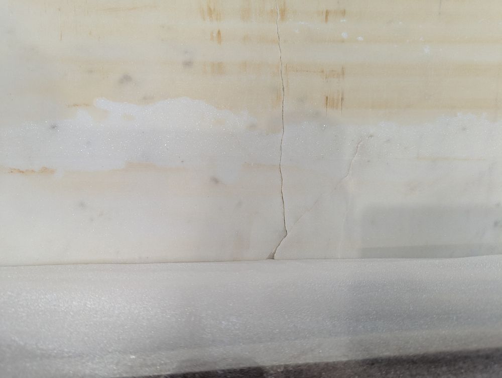 Lot of 5 x Swoon furniture items grade-BER Spares or repair RRP £1815.00