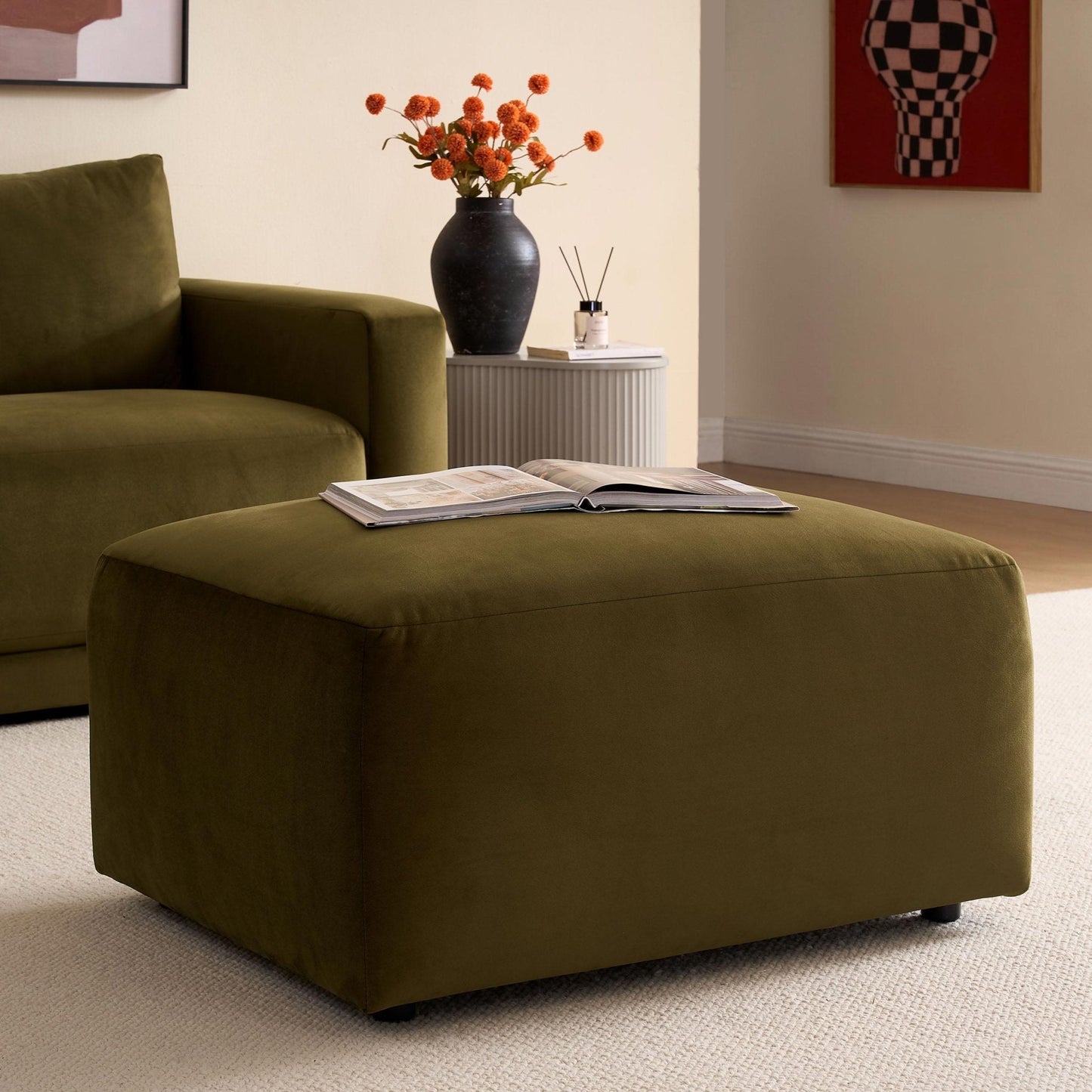 DUS-CC2-03058 Grade-B Dusk Chicago Pouffe - Rich Green RRP £199.00
