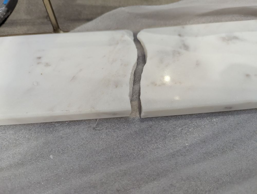 Lot of 5 x Swoon furniture items grade-BER Spares or repair RRP £1815.00