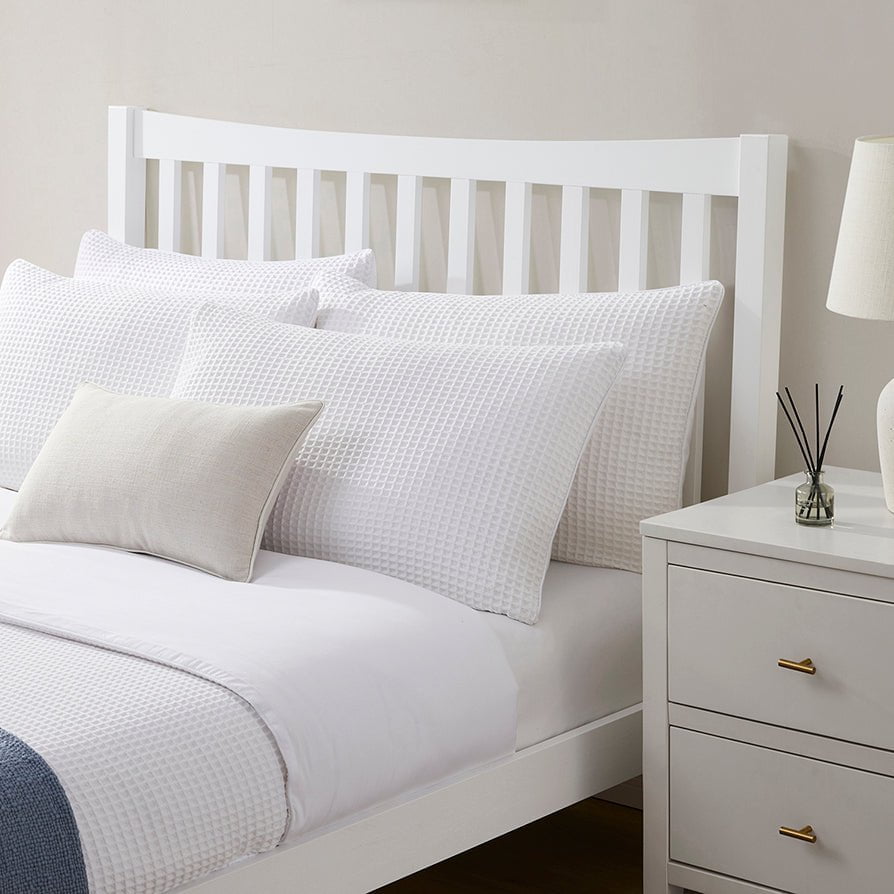 DUS-CC2-02278 Grade-B Dusk Dartmouth Single Bed Frame - White RRP £149.00