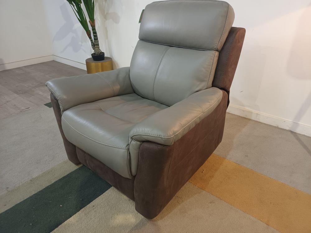 DFS-UPH-03587 Grade-C3 DFS Ivalee Manual Recliner Chair New Club Stone RRP £799
