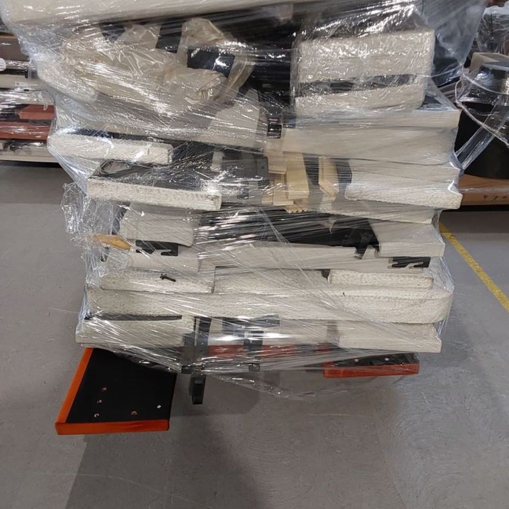 Lot of 7 x Dusk Bed items for Spares or repair RRP £2003.00