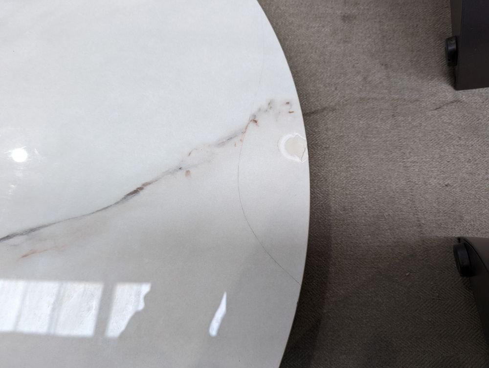 Lot of 4 x DFS items grade-BER Spares or repair RRP £3067.00