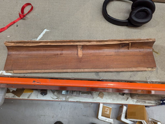 Lot of 3 x Swoon furniture items grade-BER Spares or repair RRP £1677.00