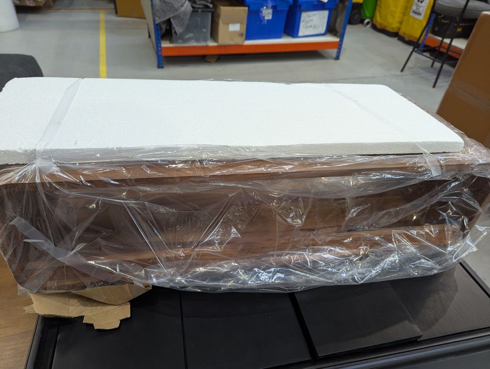 Lot of 4 x Swoon mixed furniture items grade-BER Spares or repair RRP £2056.00