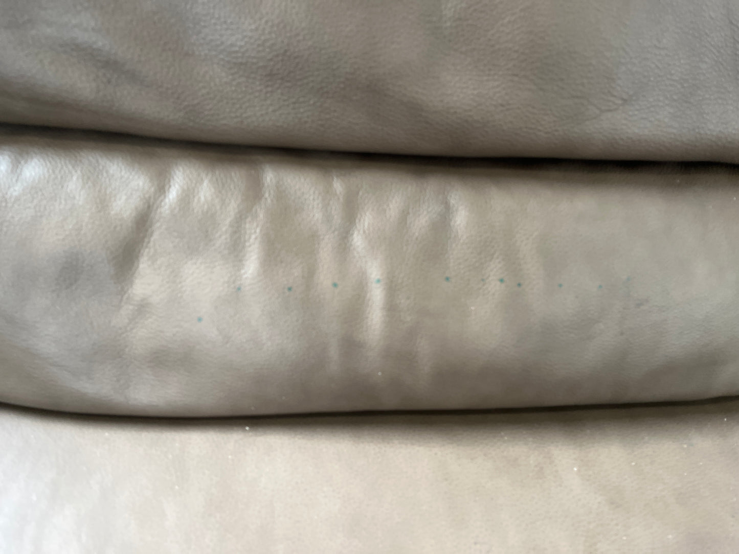 Lot of 50 x Sofology Items BULK SALE Upholstery for Spares or Repair (ref SOF-BER-1106) Total RRP £64131