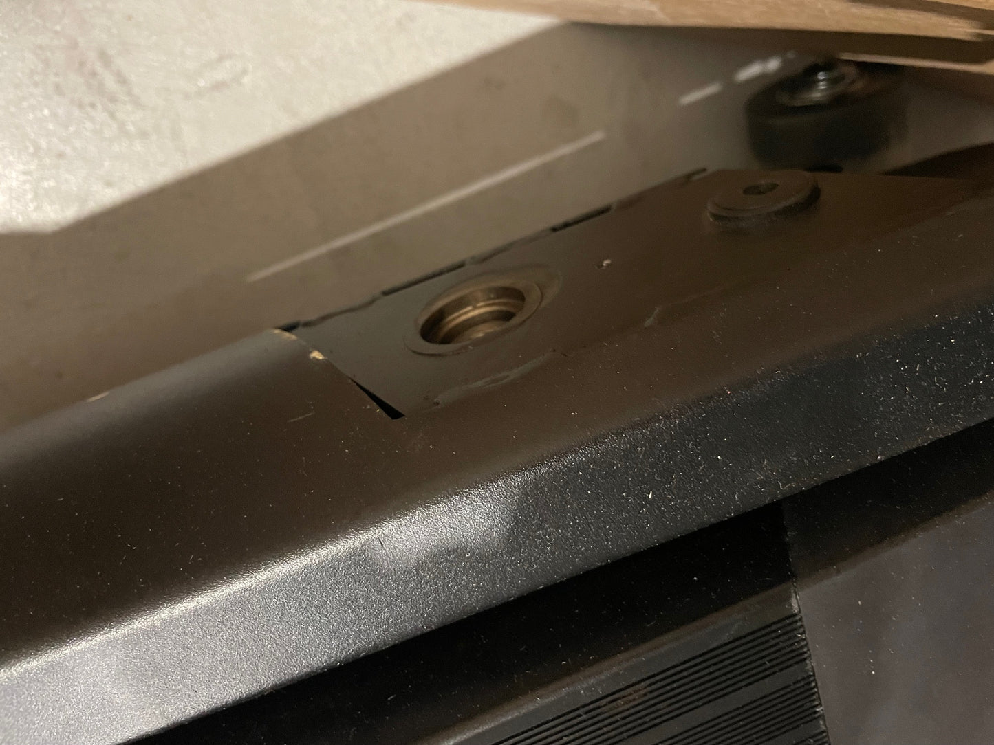 Lot of 2 x Echelon Items for Spares or Repair (ref ECH-APM-A-13911) Total RRP £3698