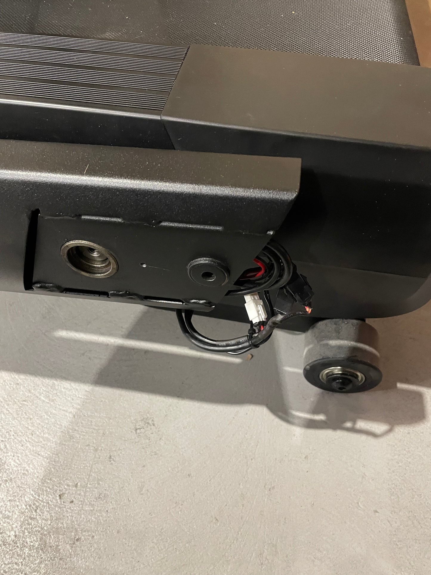 Lot of 2 x Echelon Items for Spares or Repair (ref ECH-APM-A-13911) Total RRP £3698