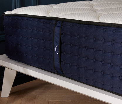 DRE-CCG-00059 Grade-BER DreamCloud Luxury Hybrid King 5ft Mattress RRP £725.00