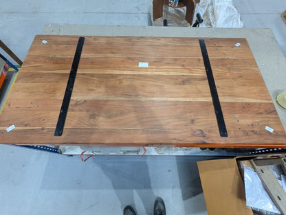 Lot of 5 x Swoon furniture items grade-BER Spares or repair RRP £1815.00