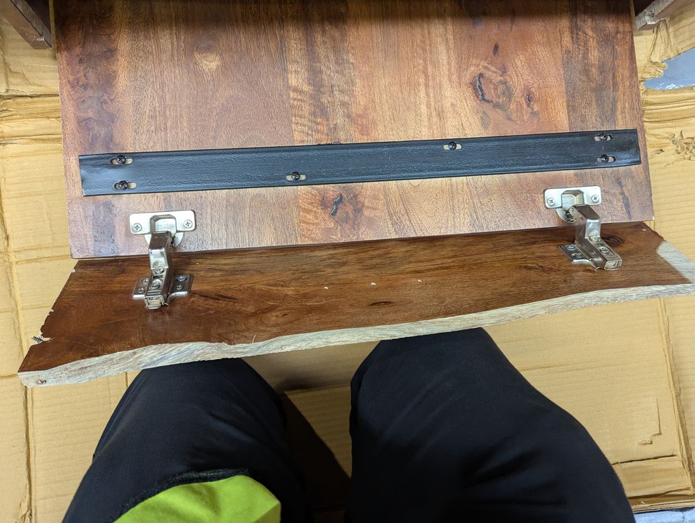 Lot of 2 x Swoon items grade-BER Spares or repair RRP £1798.00