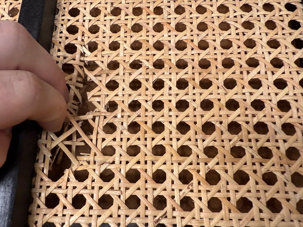 Lot of 3 x Swoon furniture items grade-BER Spares or repair RRP £1677.00