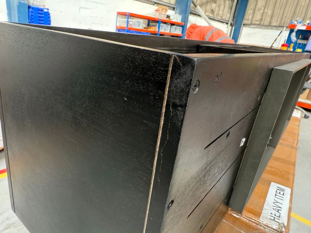 Lot of 3 x Swoon furniture items grade-BER Spares or repair RRP £1677.00