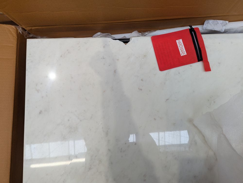 Lot of 4 x Swoon items grade-BER Spares or repair RRP £2696.00