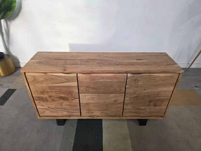 BFW-NEW-00754 Grade-B Big Furniture Warehouse Live Edge 3 Door Large Solid Acacia Sideboard RRP £600