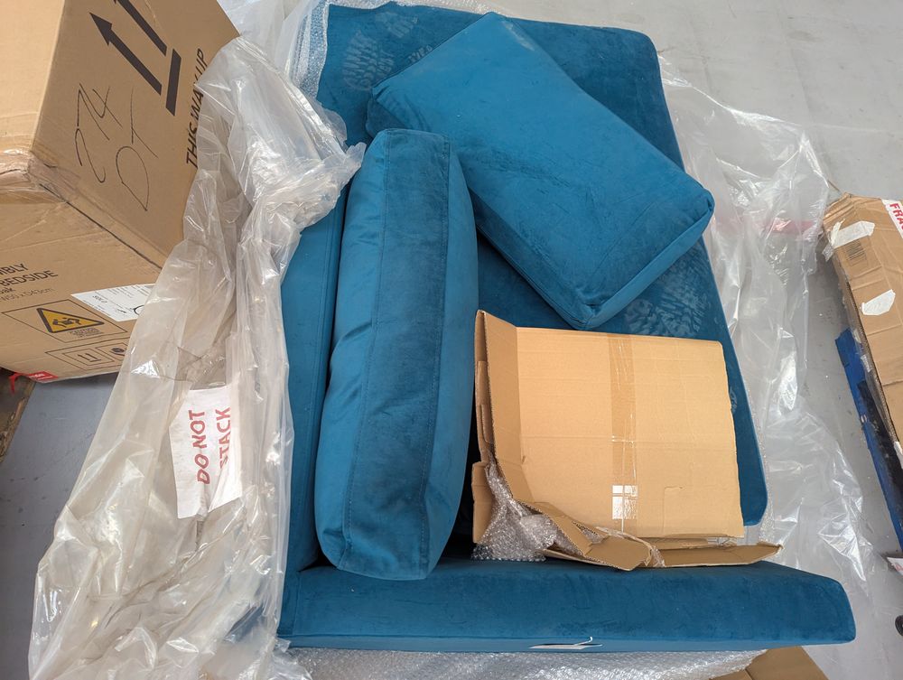 Lot of 2 x Swoon Upholstery for Spares or Repair (ref SWO-AP-A-13494) Total RRP £3918