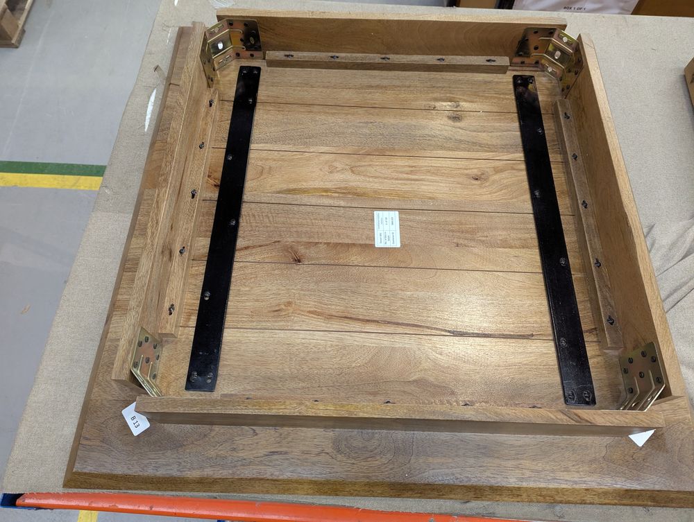 Lot of 4 x Swoon items grade-BER Spares or repair RRP £1926.00