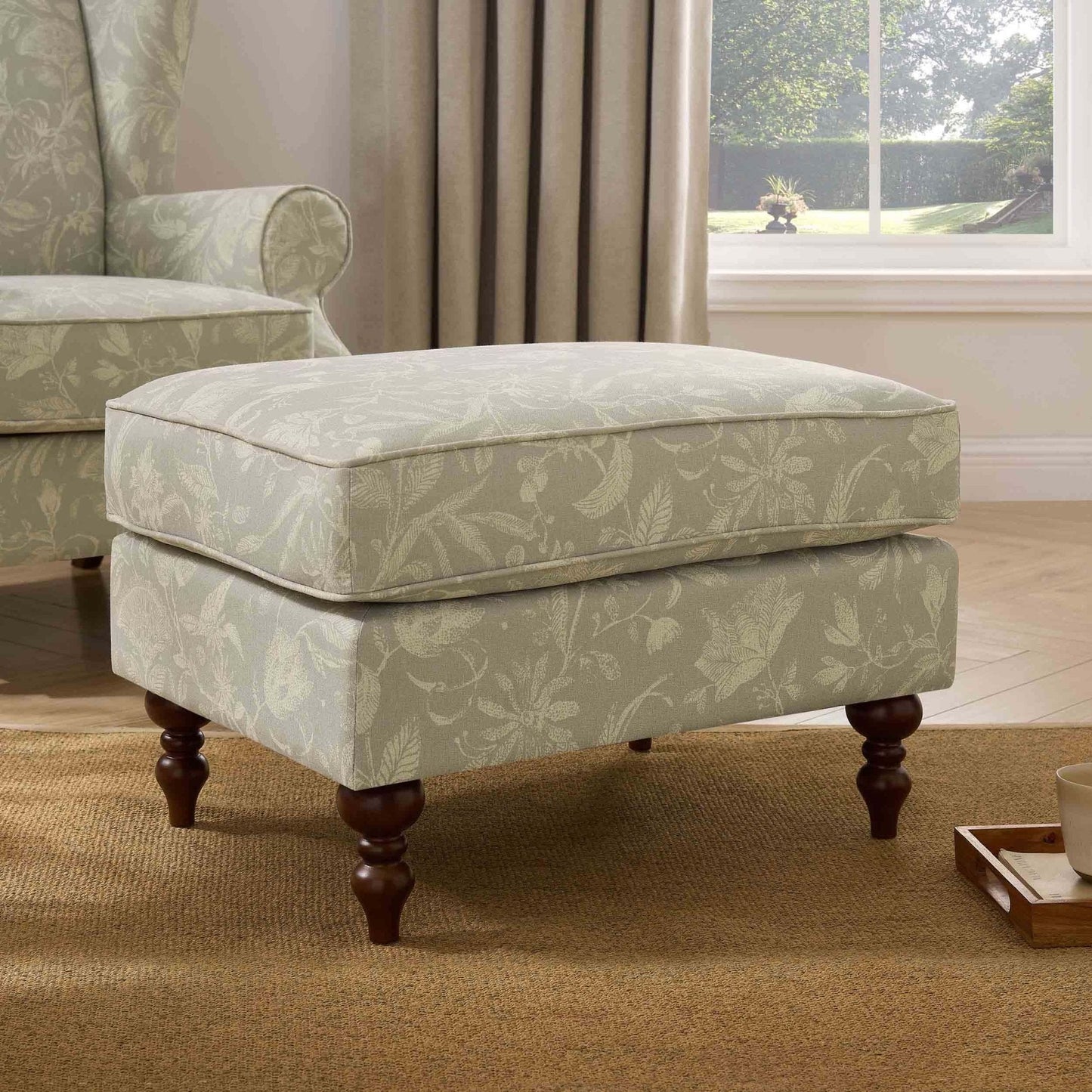 DUS-CC2-04092 Grade-B Dusk Nora Pouffe - Floral RRP £149.00