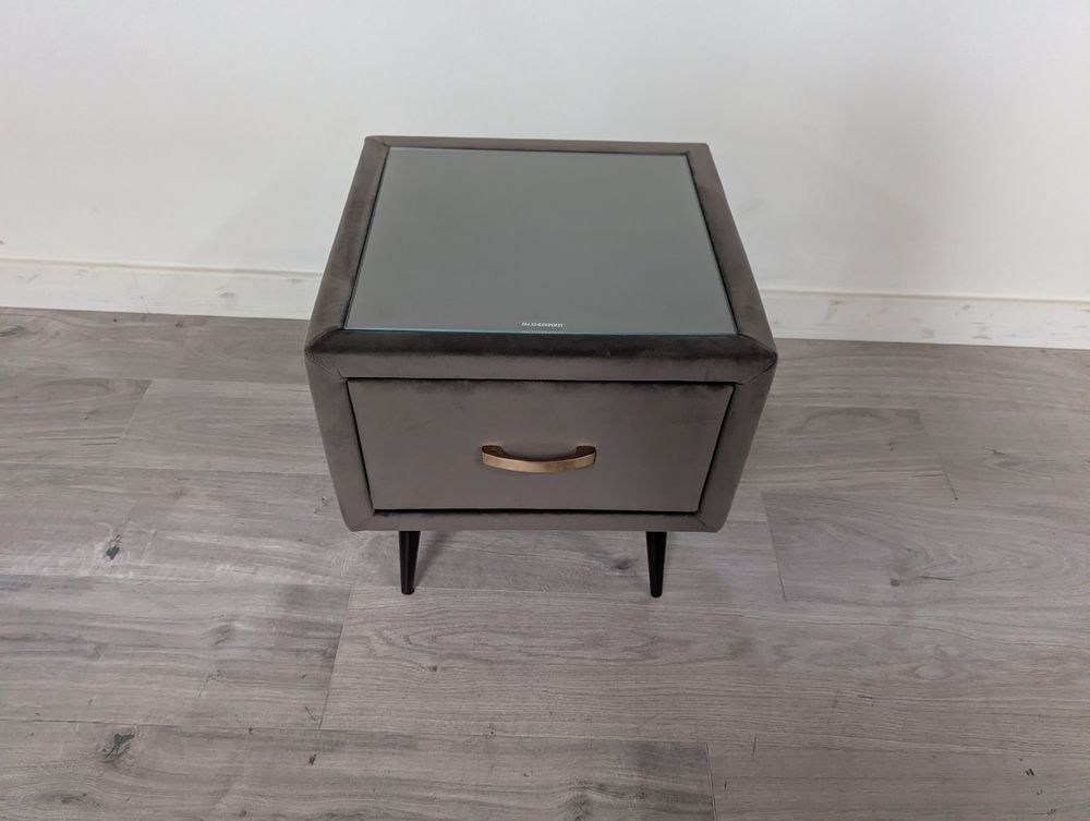 DRE-FUR-00149 Grade-B Dreams Ren Bedside Chest RRP £82.50