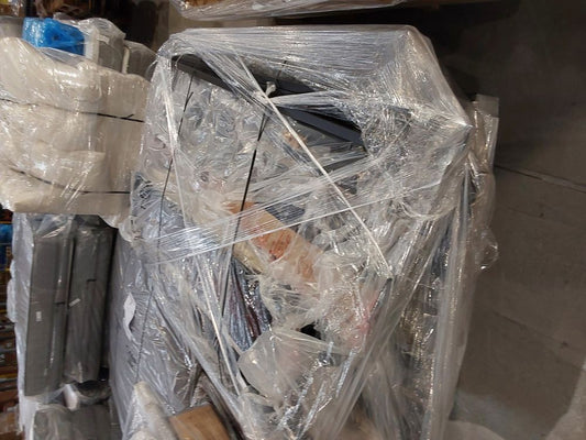 Lot of 3 x Dusk Items inc Bed Parts for Spares or Repair (ref DUS-APM-A-13229) Total RRP £1687