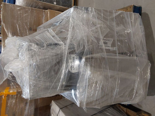 Lot of 4 x Dusk Items for Spares or Repair (ref DUS-APM-A-13614) Total RRP £876