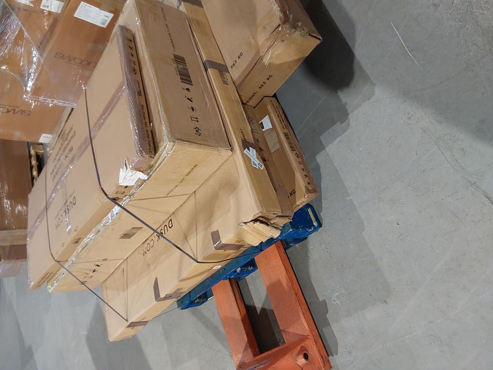 Lot of 6 x Dusk items grade-DOA Spares or repair RRP £1884.00