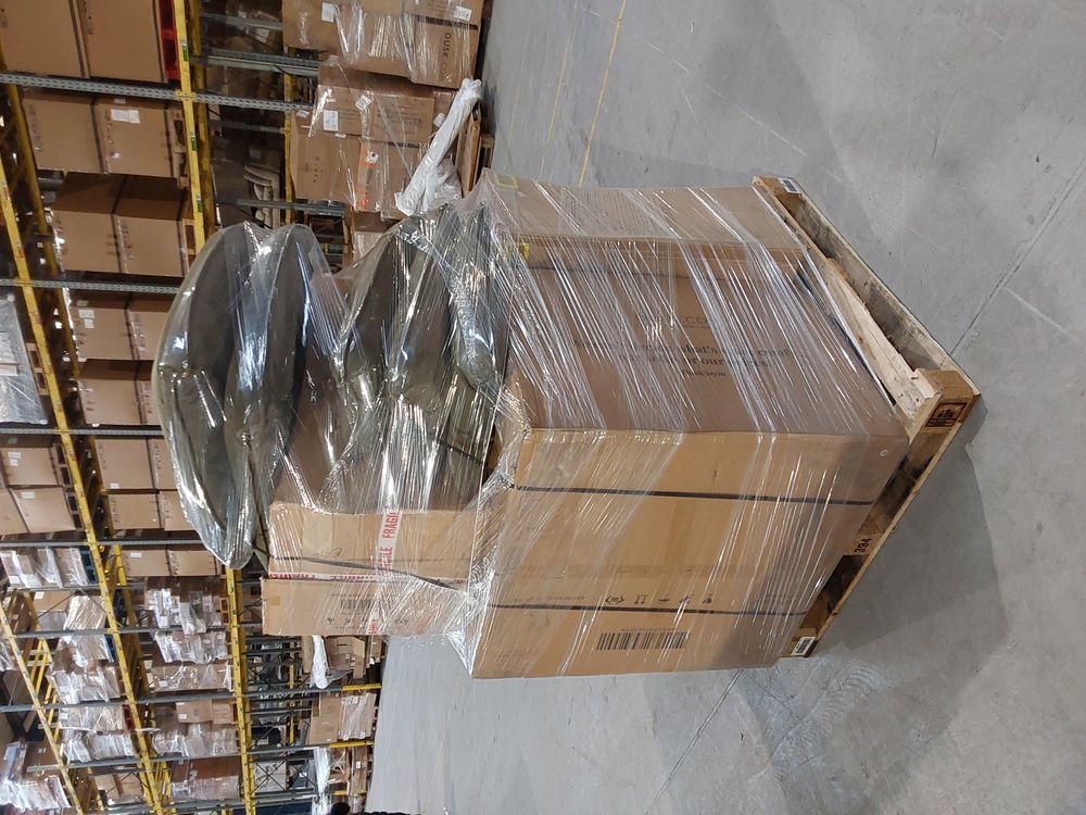 Lot of 3 x Dusk Furniture inc Upholstery for Spares or Repair (ref DUS-GOL-A-13674) Total RRP £794