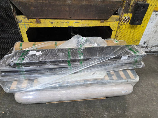 Lot of 2 x DFS Items for Spares or Repair (ref DFS-HO2-A-11246) Total RRP £2398