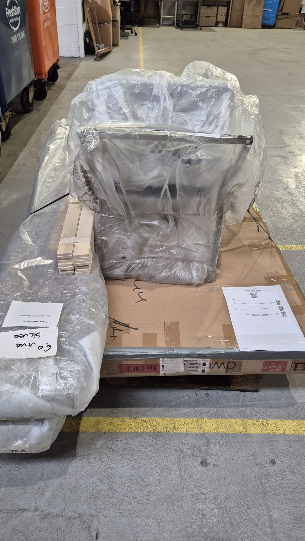 Lot of 3 x DFS items grade-DOA Spares or repair RRP £1627.00