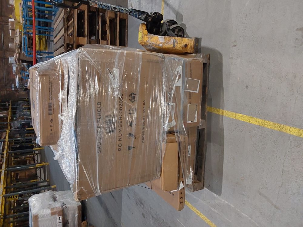 Lot of 9 x Dusk Furniture for Spares or Repair (ref DUS-GOL-A-13912) Total RRP £2086