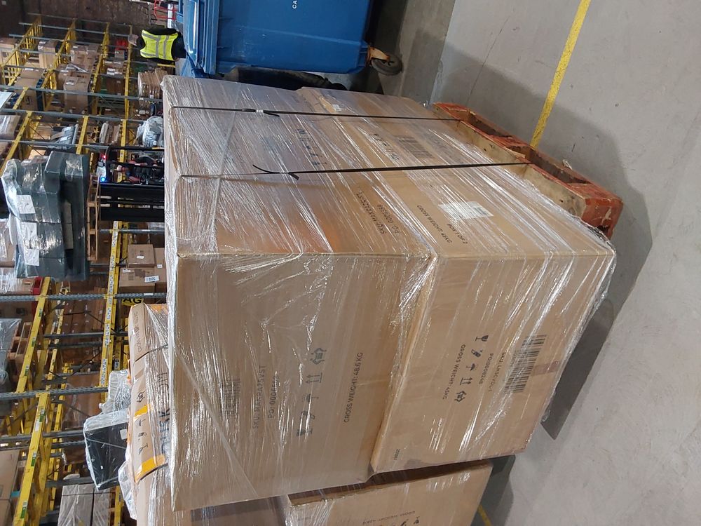 Lot of 2 x Dusk Upholstery Sofa for Spares or Repair (ref DUS-APM-A-13605) Total RRP £1429