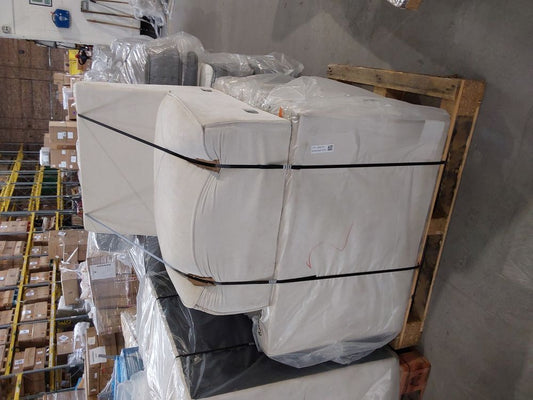 Lot of 2 x Dusk Modular Upholstery Seats for Spares or Repair (ref DUS-APM-A-13166) Total RRP £300