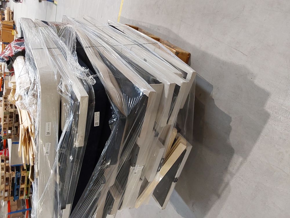 Lot of 6 x Dusk items grade-DOA Spares or repair RRP £2134.00