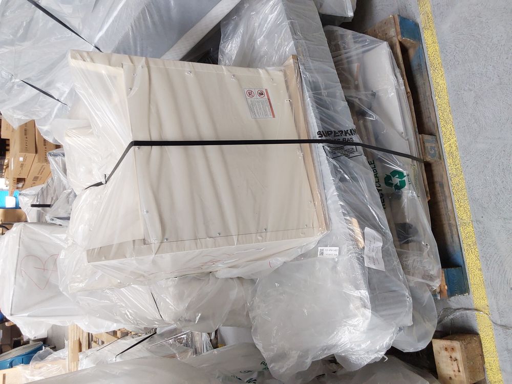 Lot of 4 x Dusk Items inc Upholstery for Spares or Repair (ref DUS-APM-A-12448) Total RRP £458