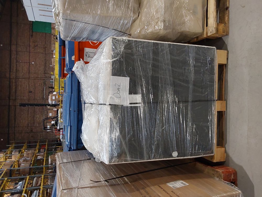 Lot of 2 x Dusk Items inc Upholstery for Spares or Repair (ref DUS-APM-A-13613) Total RRP £100