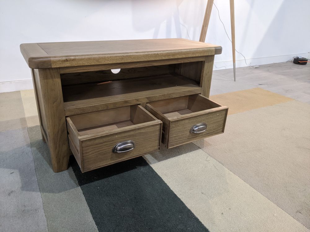 BFW-GOL-00934 Grade-BER Big Furniture Warehouse Holcombe Small TV Unit Dark Brown RRP £199