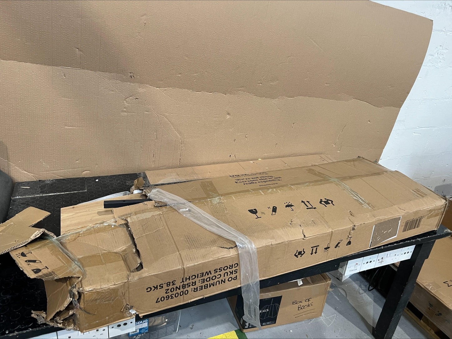 Lot of 10 x Dusk Furniture for Spares or Repair (ref DUS-GOL-A-13547) Total RRP £1406