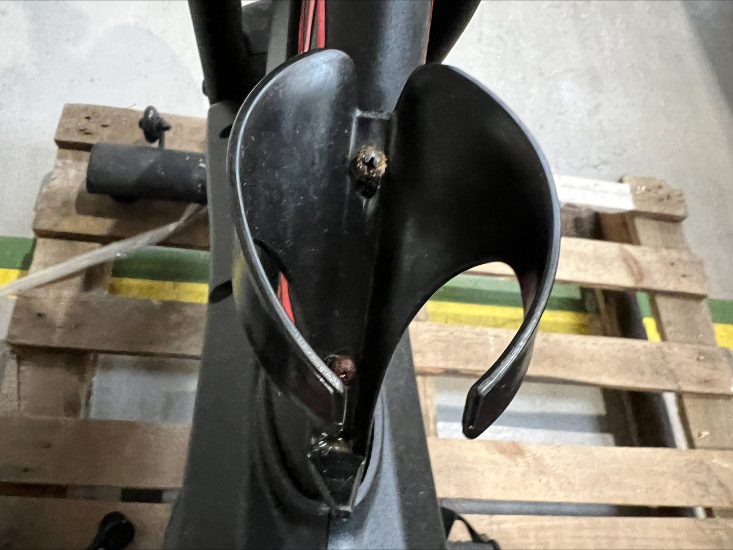 ECH-APM-01604 Grade-BER Echelon Sport-s Smart Connect Bike RRP £1099