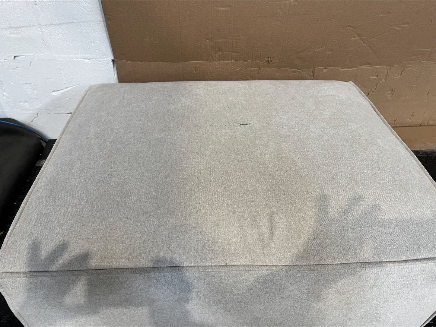 Lot of 3 x Dusk Items for Spares or Repair (ref DUS-APM-A-13952) Total RRP £827