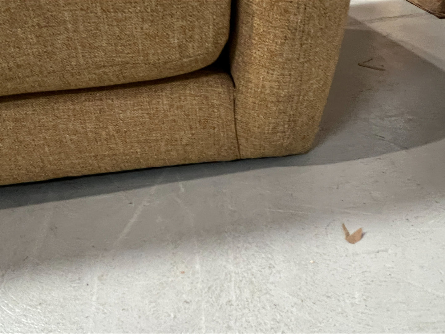 Lot of 2 x M&S Items inc Upholstery for Spares or Repair (ref MAS-APM-A-13939) Total RRP £1994