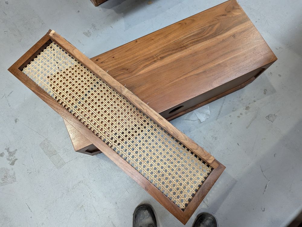 Lot of 4 x Swoon items grade-BER Spares or repair RRP £2116.00