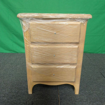 ROS-OUT-00621 Grade-C1 Roseland Furniture Celine Washed Oak 3 Drawer Bedside Table RRP £139.95