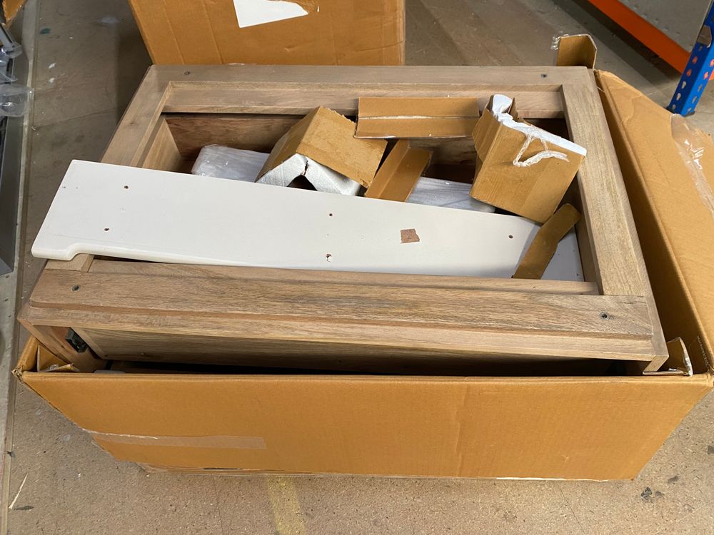 Lot of 2 x Swoon units in Spares and Repair condition (ref SWO-AP-A-8087) Total RRP £998