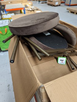 Lot of 5 x Dusk Furniture Items for Spares or Repair (ref DUS-APM-A-12958) Total RRP £1445