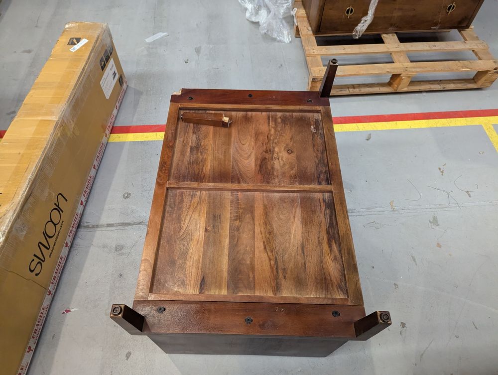 Lot of 2 x Swoon items grade-BER Spares or repair RRP £1528.00