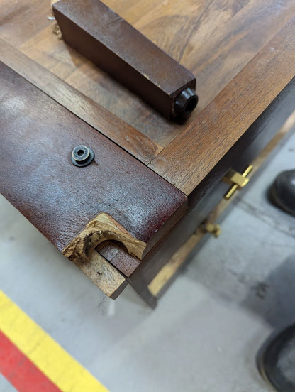 Lot of 2 x Swoon items grade-BER Spares or repair RRP £1528.00