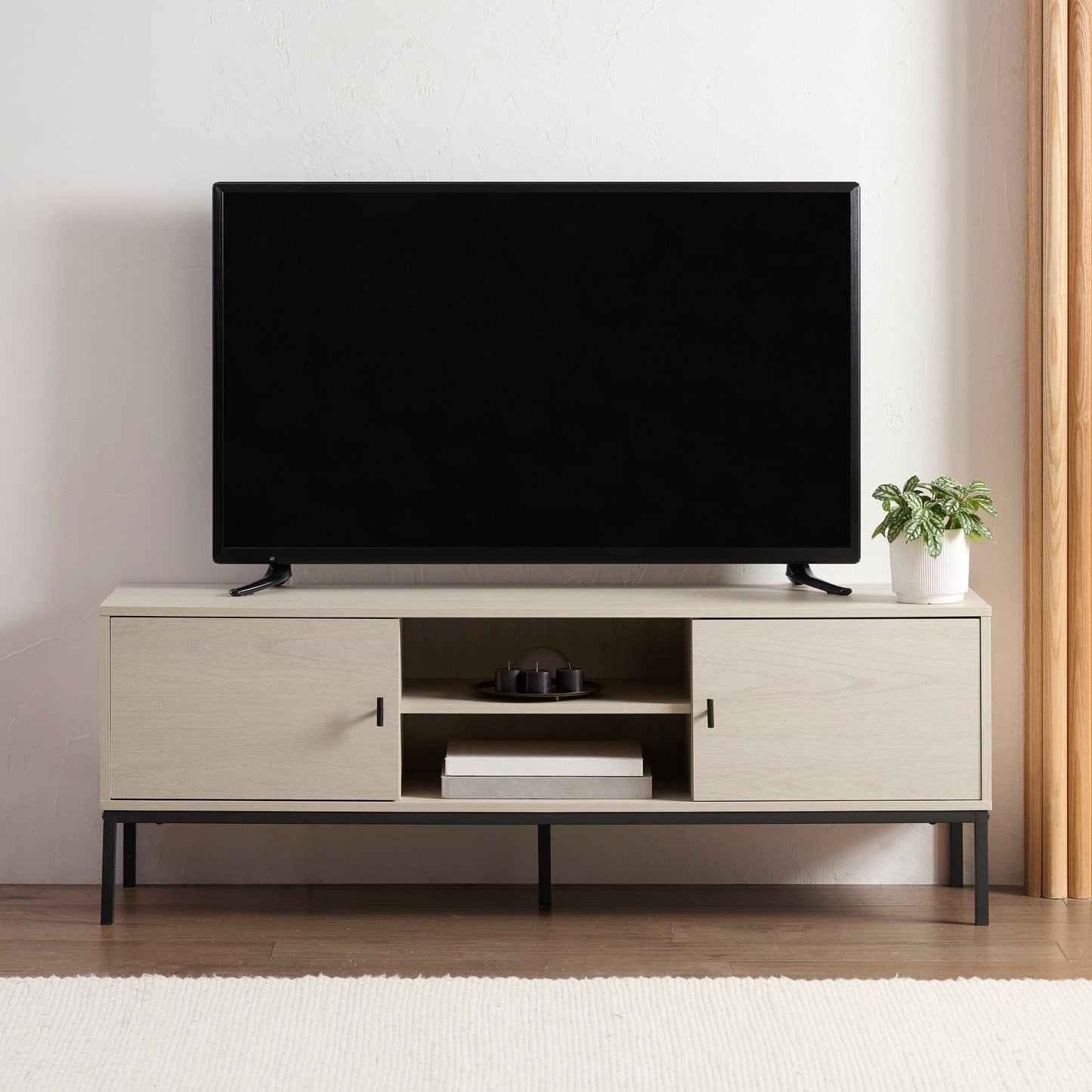 DUS-CC2-04319 Grade-B Dusk Willow 140cm TV Unit - Light Wood RRP £97.00