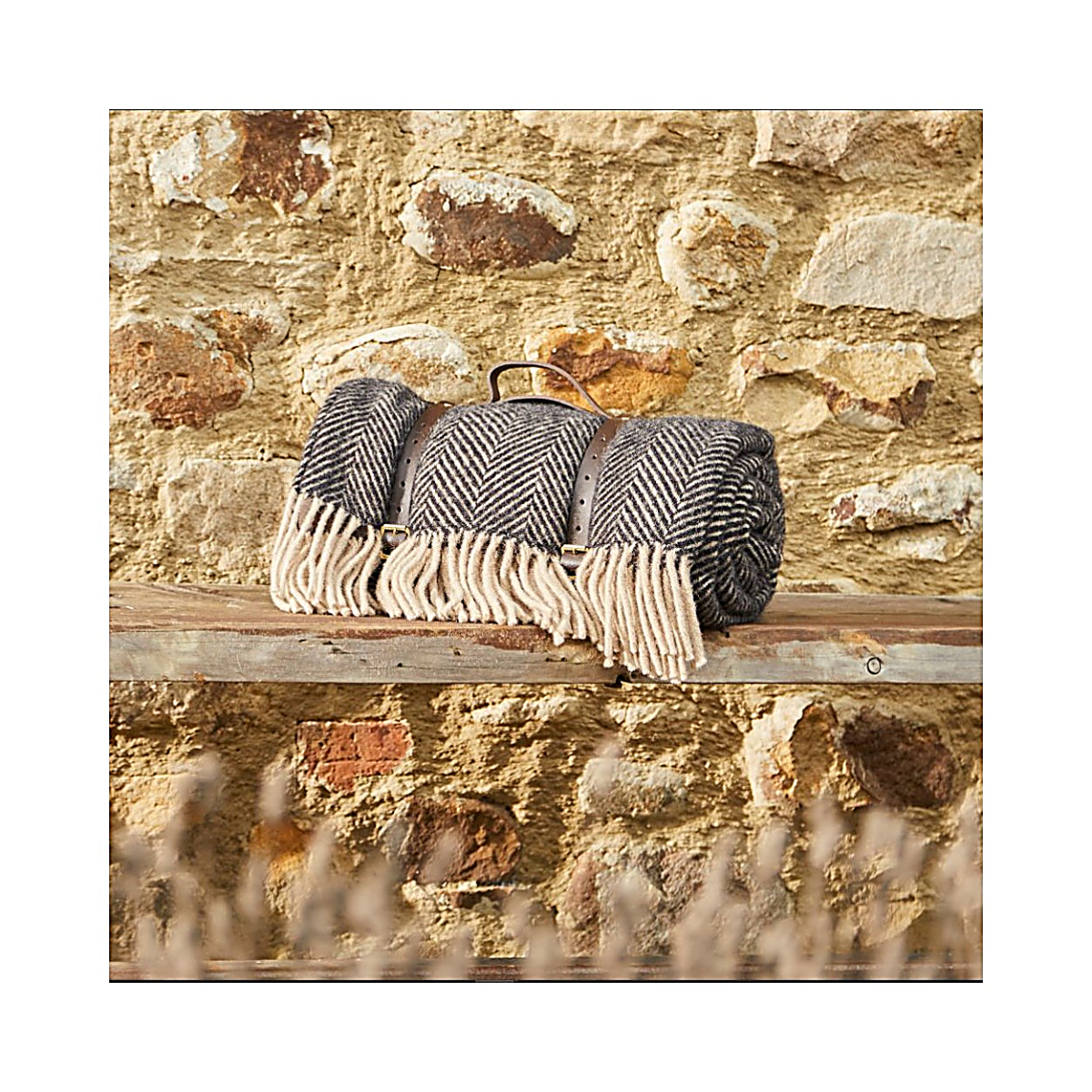 Grade-A Rattan Direct Tweedmill Orion Blue Pure New Wool Picnic Rug RRP £179